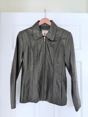 Jones New York 100% Leather Jacket Small Black Soft Zip Front Tailored